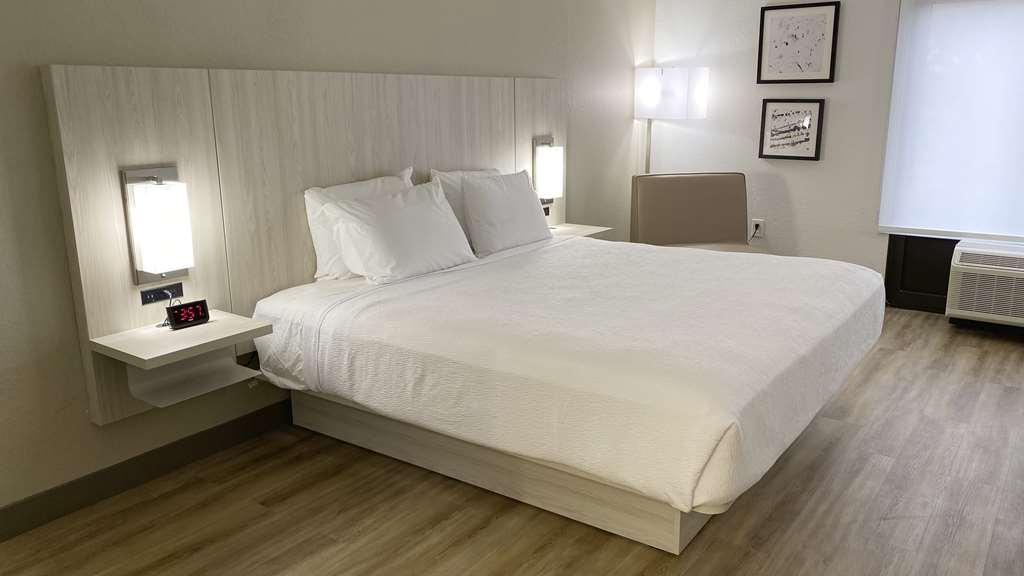 Best Western Plus Sugar Land/Stafford Oda fotoğraf