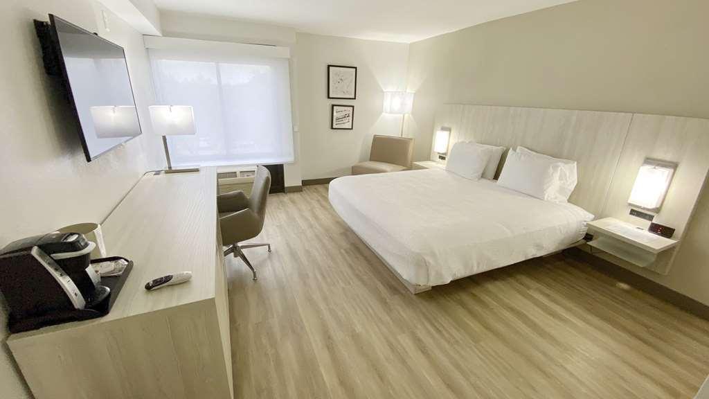 Best Western Plus Sugar Land/Stafford Oda fotoğraf