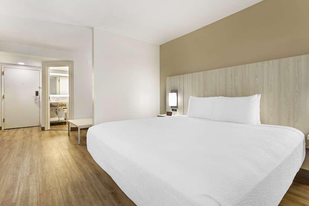 Best Western Plus Sugar Land/Stafford Oda fotoğraf