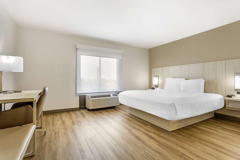 Best Western Plus Sugar Land/Stafford Oda fotoğraf