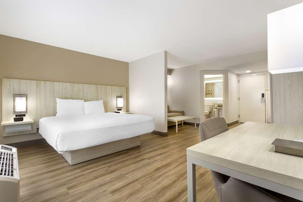 Best Western Plus Sugar Land/Stafford Oda fotoğraf