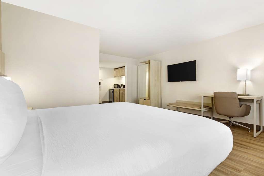 Best Western Plus Sugar Land/Stafford Oda fotoğraf